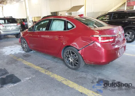 2016 Buick Verano Sport Touring Group z USA, uszkodzony, nr VIN 1G4PW5SK0G4152254